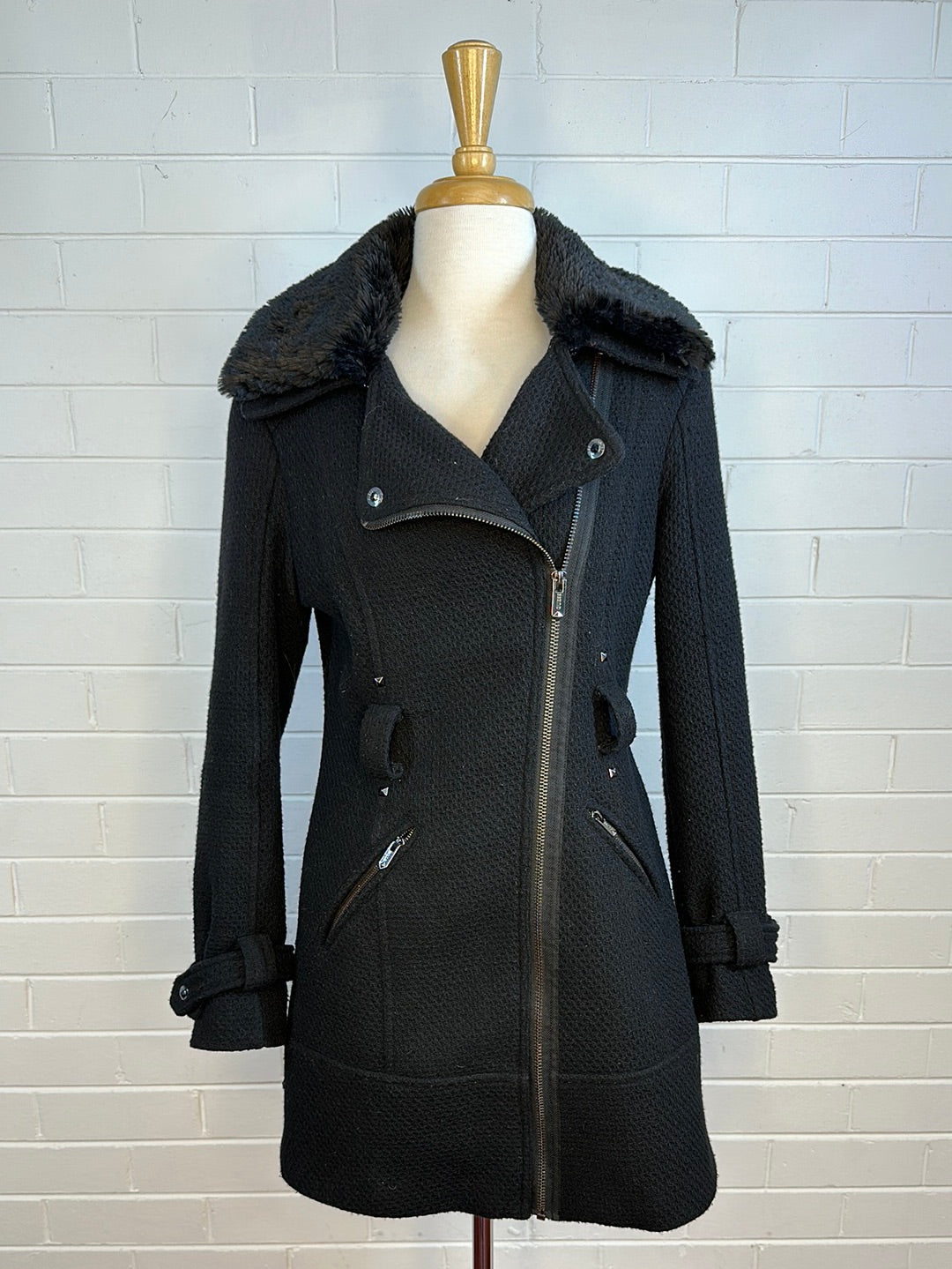 GUESS | coat | size 10 | zip front