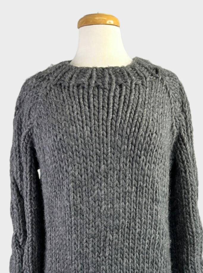 Mr Mittens | sweater | size 10 | crew neck | 100% wool