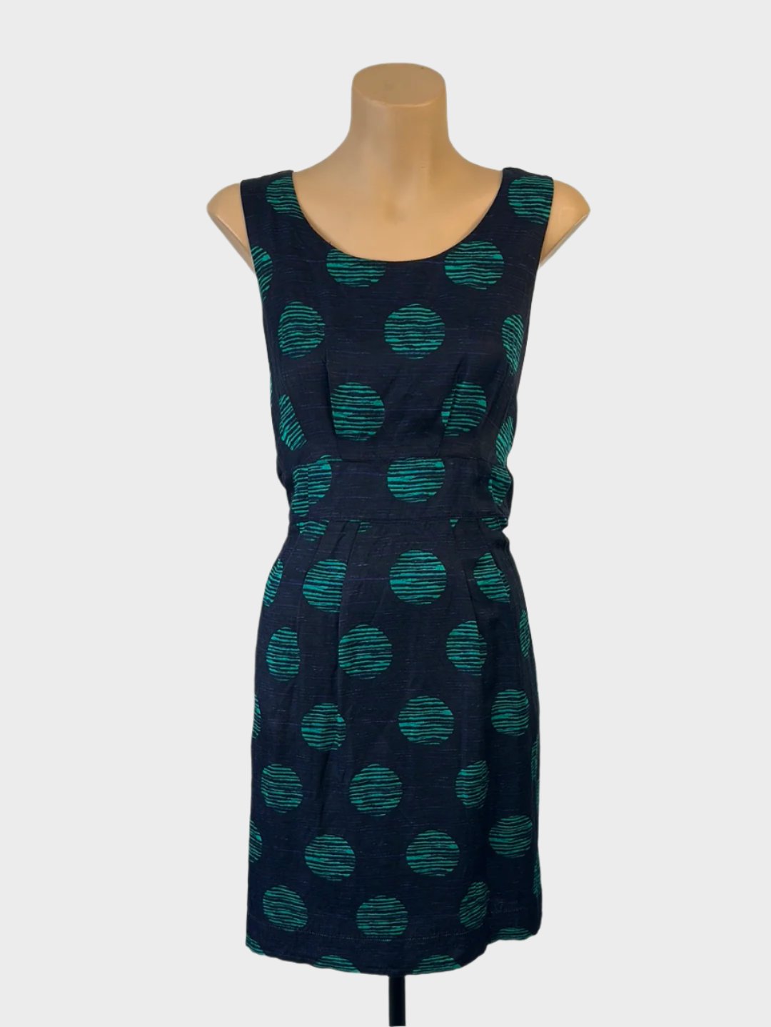 Banana Republic sleeveless blue A-line dress with spherical print, scoop neck and pleated skirt with in-seam pockets for smart casual or office wear.