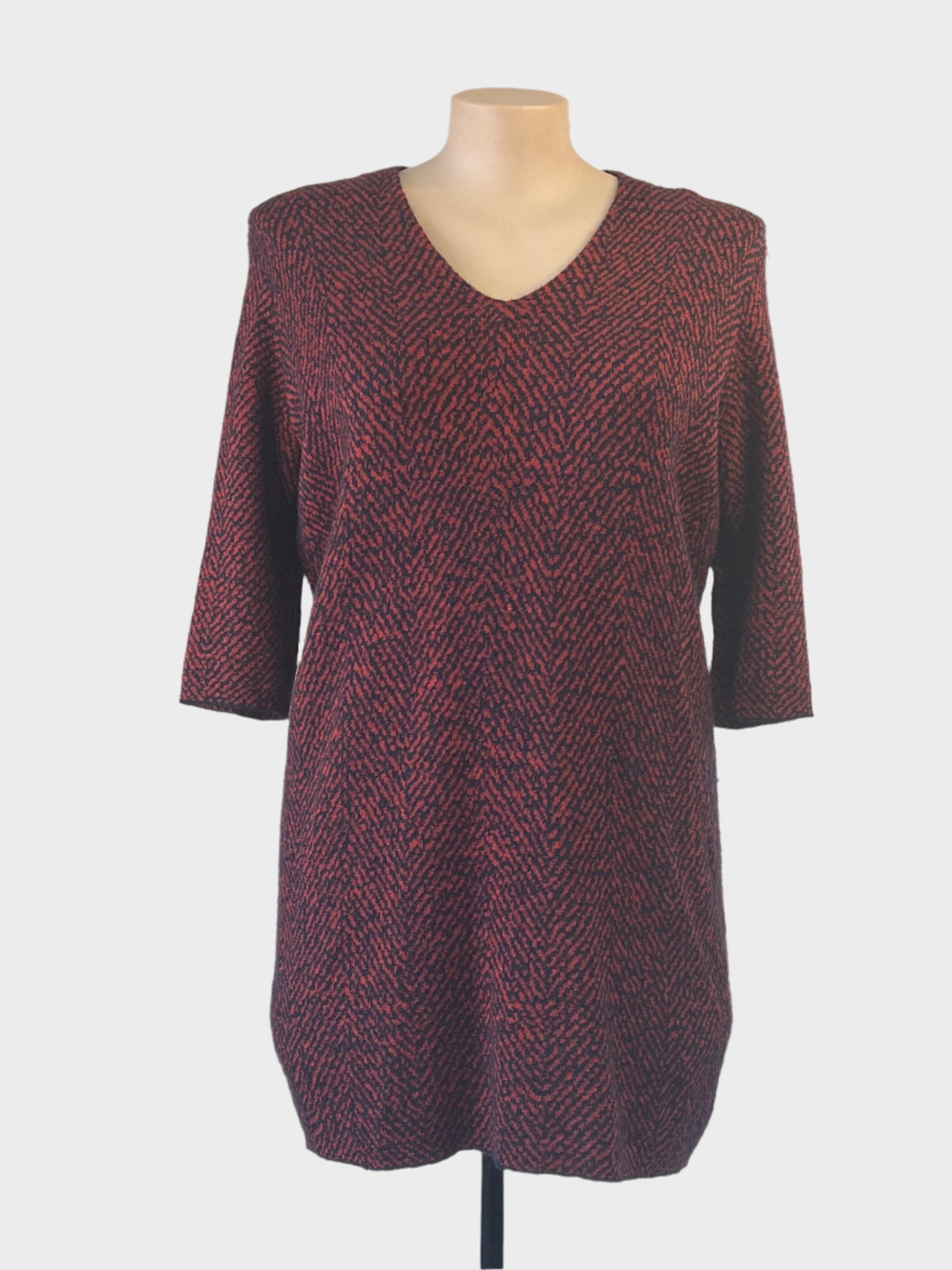 COS sweater dress in brick red and black chevron knit with V-neck and three-quarter sleeves for office or smart casual.