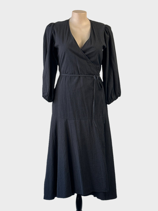 Country Road black pure cotton seersucker wrap dress with v-neck, puff sleeves and high low hem for smart casual or office wear.
