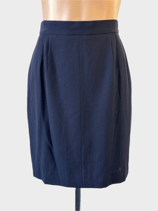Designer Louis Féraud navy blue pure wool vintage 80's straight skirt with regular waistband for office wear.