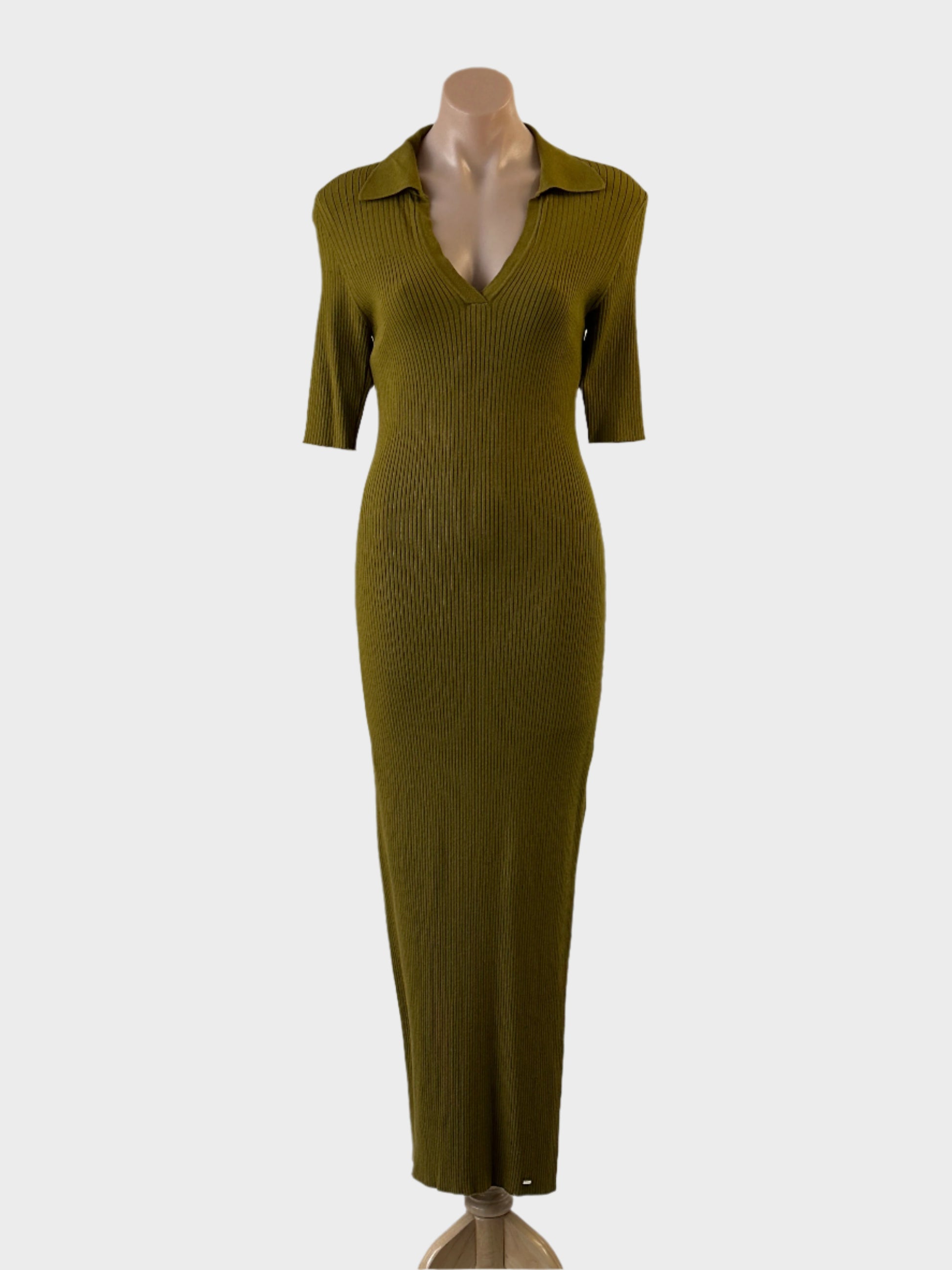Designer Ted Baker green rib knit sweater dress with v-neck Johnny collar for special events or occasions.
