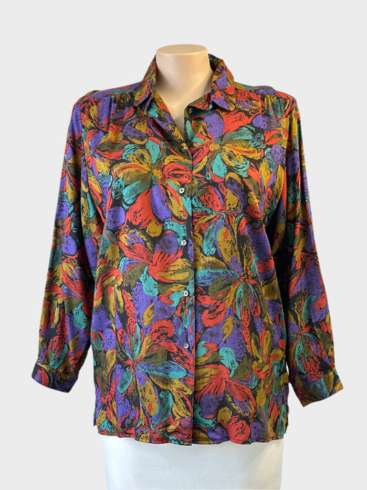 Geiger multicoloured abstract floral vintage 90's shirt with club collar and notched hem for office or smart casual wear.