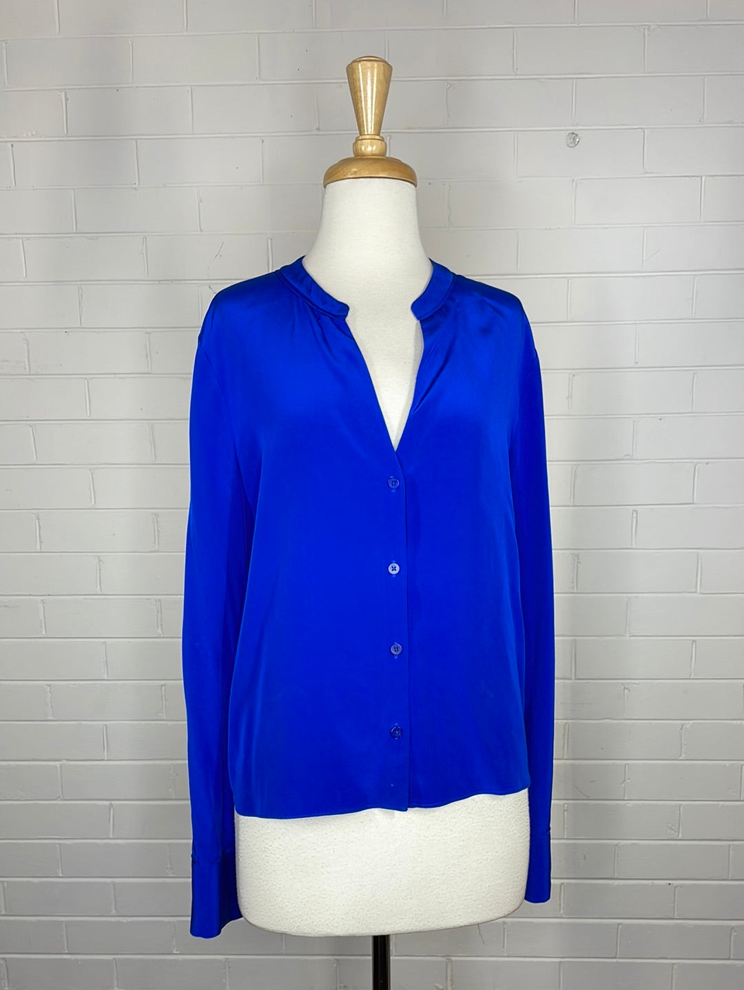 Diane von Furstenberg | New York | shirt | size 12 | long sleeve | 100% silk