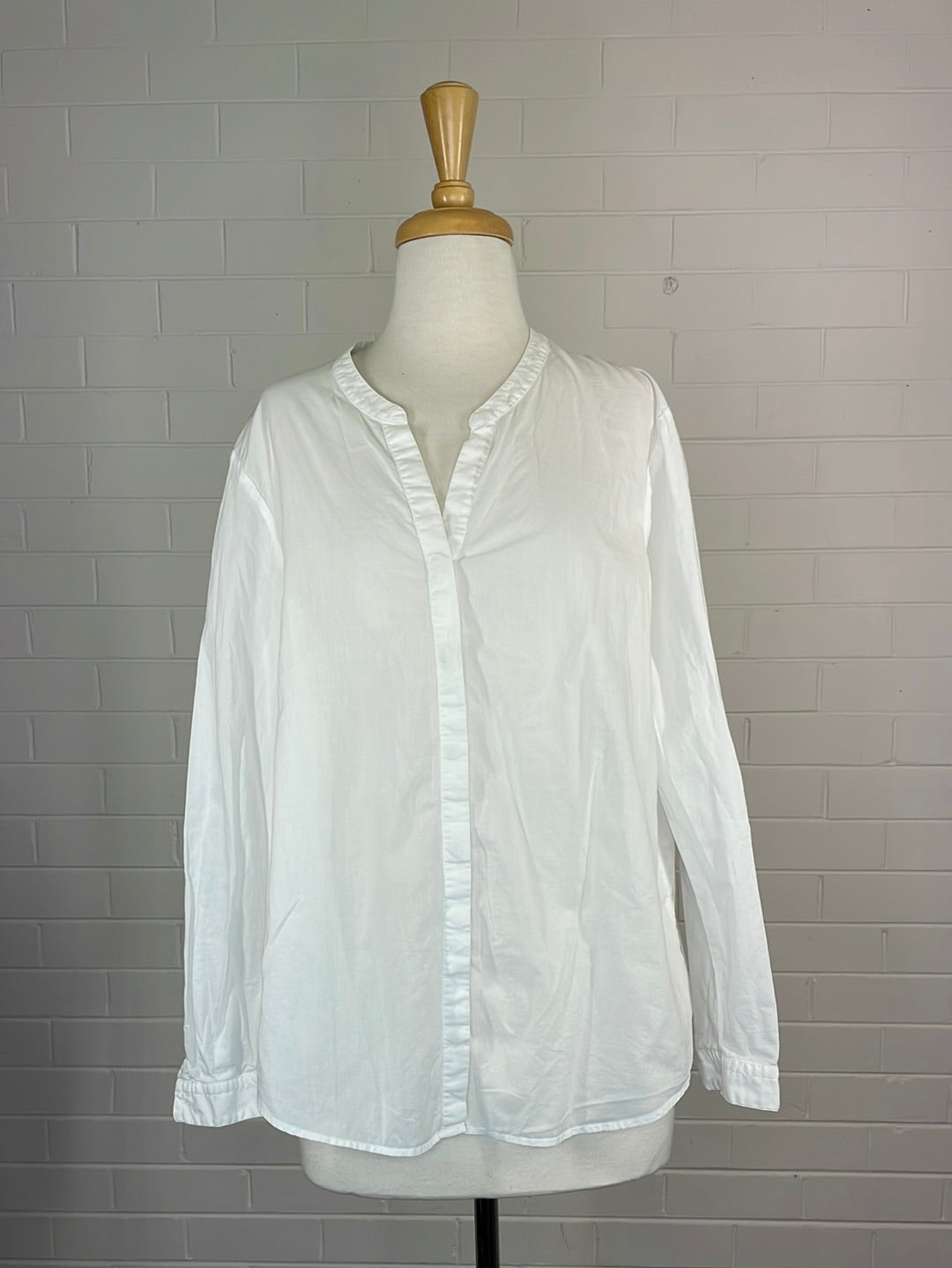 Hugo Boss | Germany | shirt | size 12 | long sleeve | 100% cotton