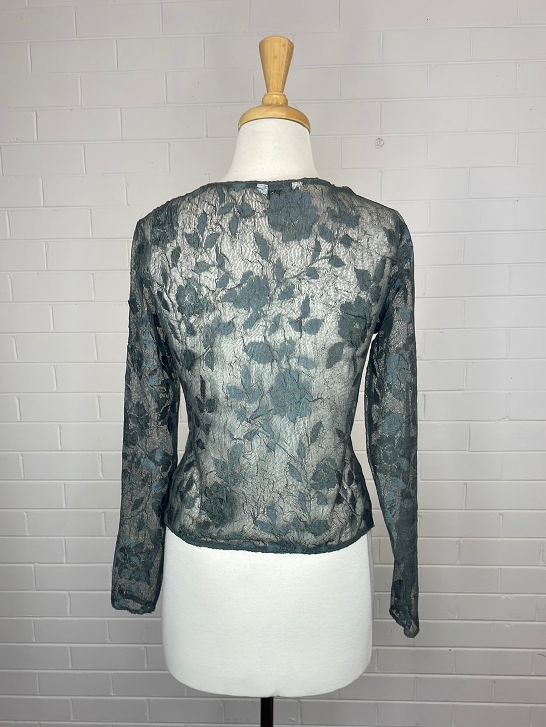 Lisa Ho | shirt | size 8 | long sleeve