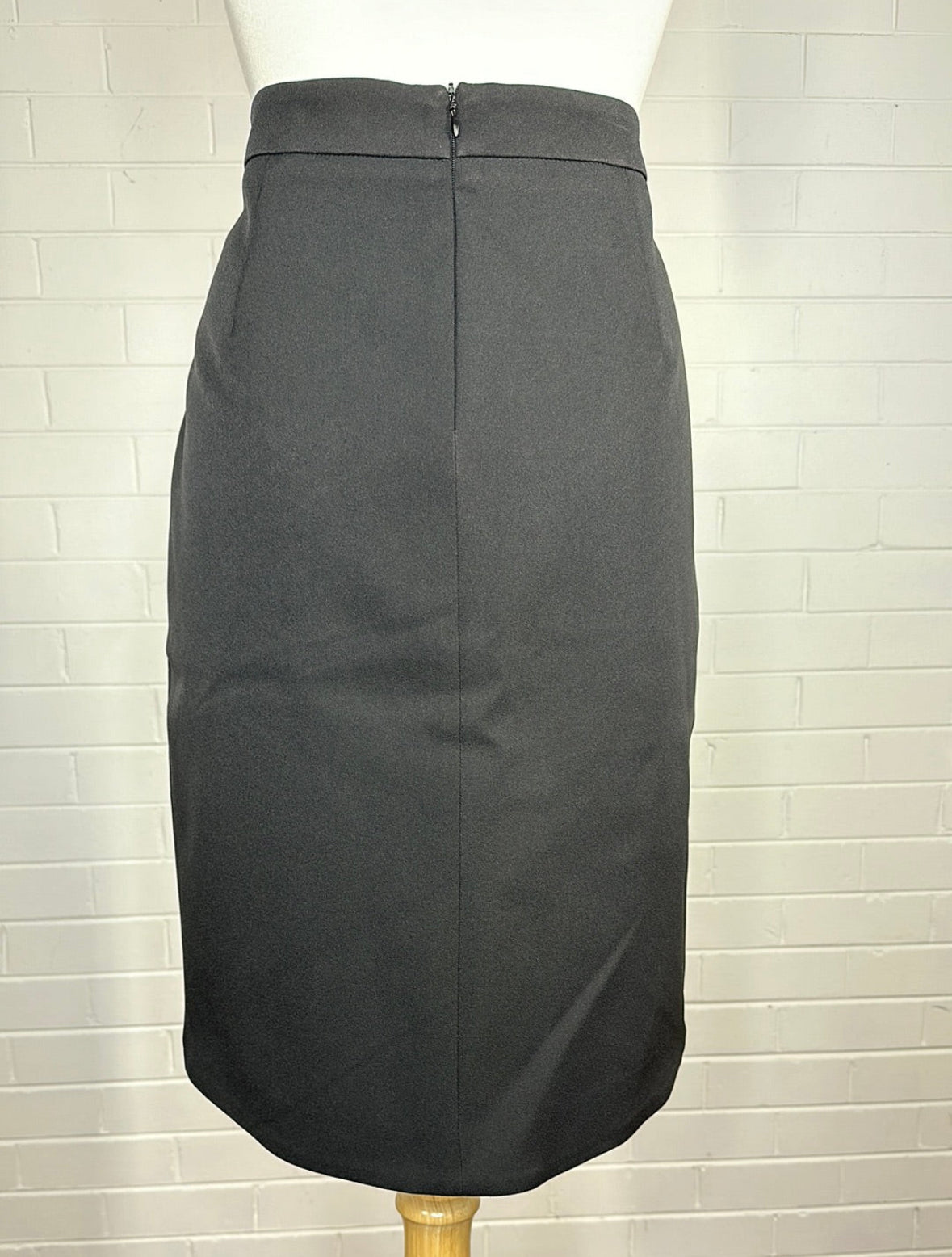 ARIS | skirt | size 12 | knee length