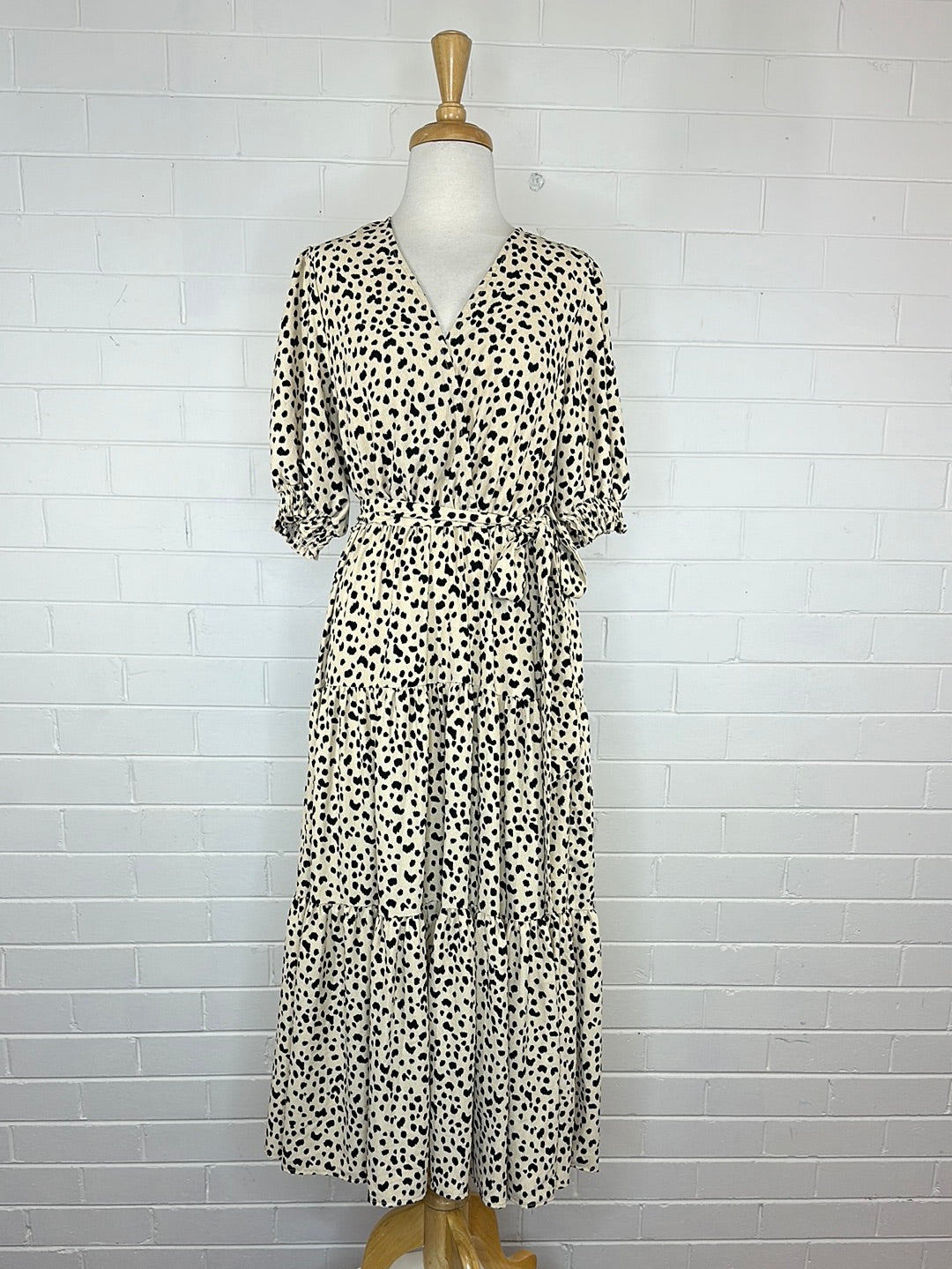 Atmos & Here | dress | size 10 | midi length