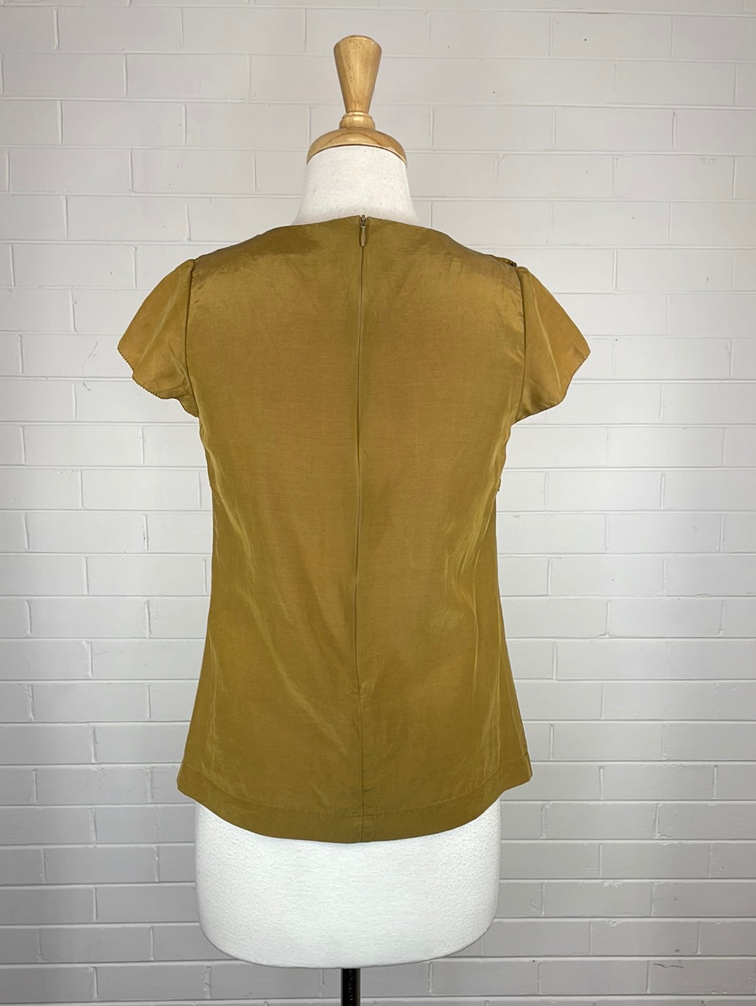 Veronika Maine | top | size 8 | cap sleeve | silk cotton blend