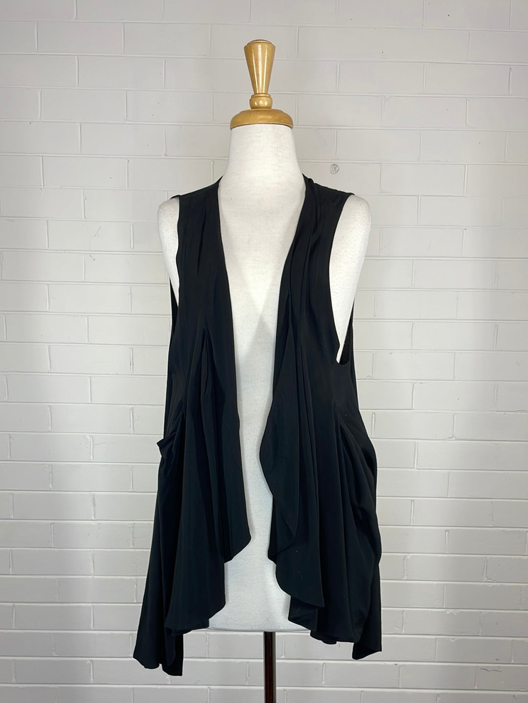 Morrison | vest | one size | open front