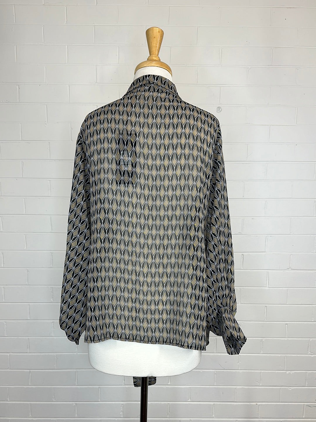 Talisman | top | size 12 | wrap front