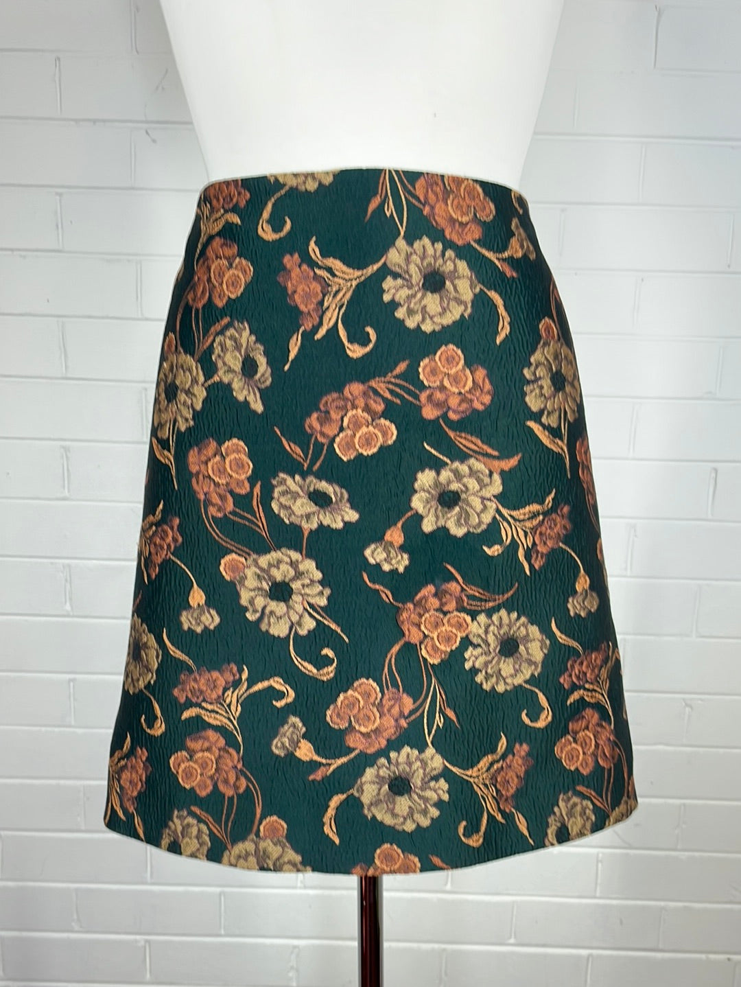 Cue | skirt | size 12 | knee length