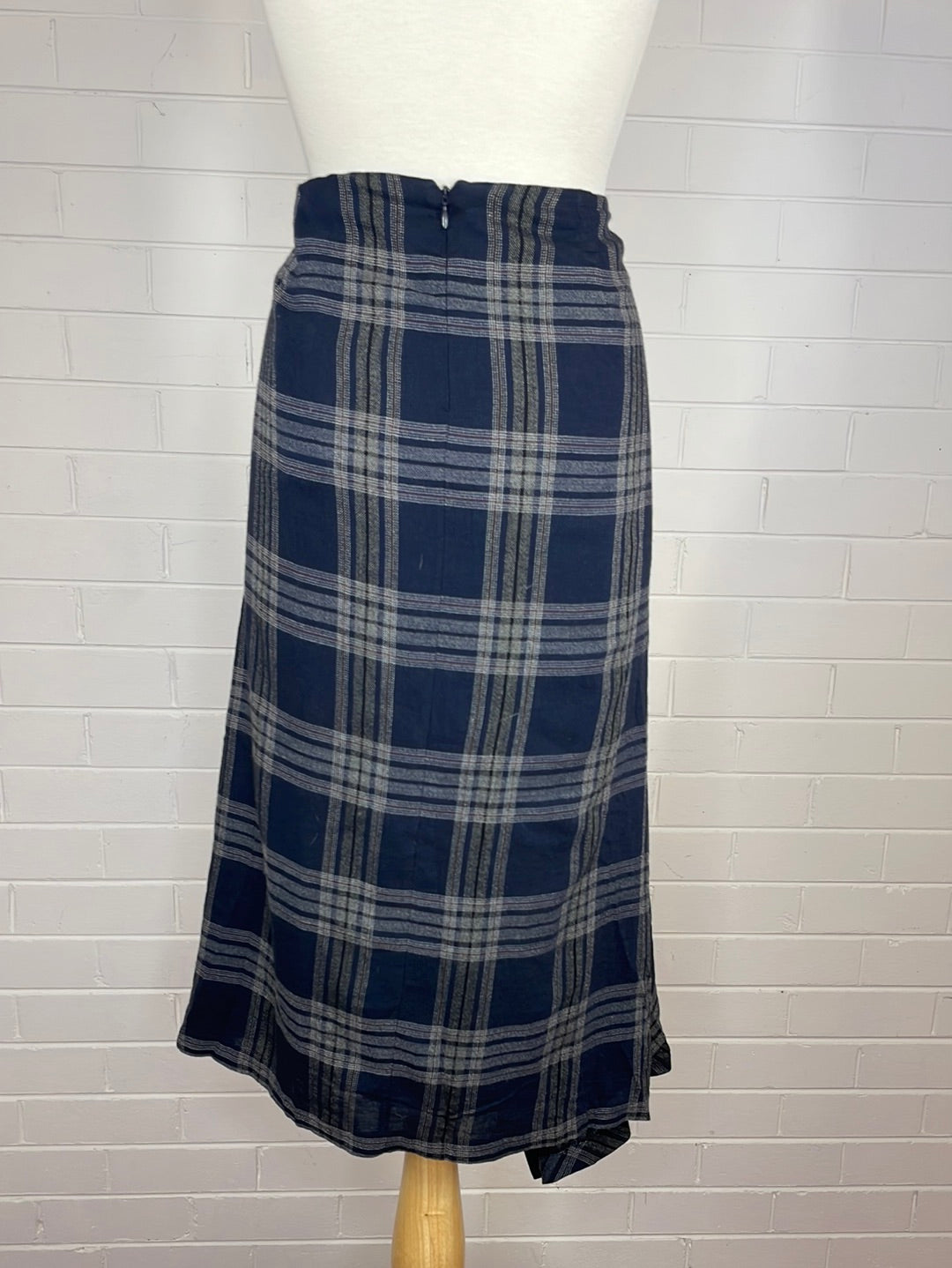 Vince | Los Angeles | skirt | size 16 | midi length