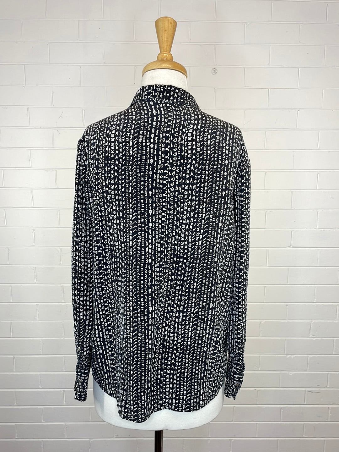 Marimekko | FInland | shirt | size 10 | long sleeve