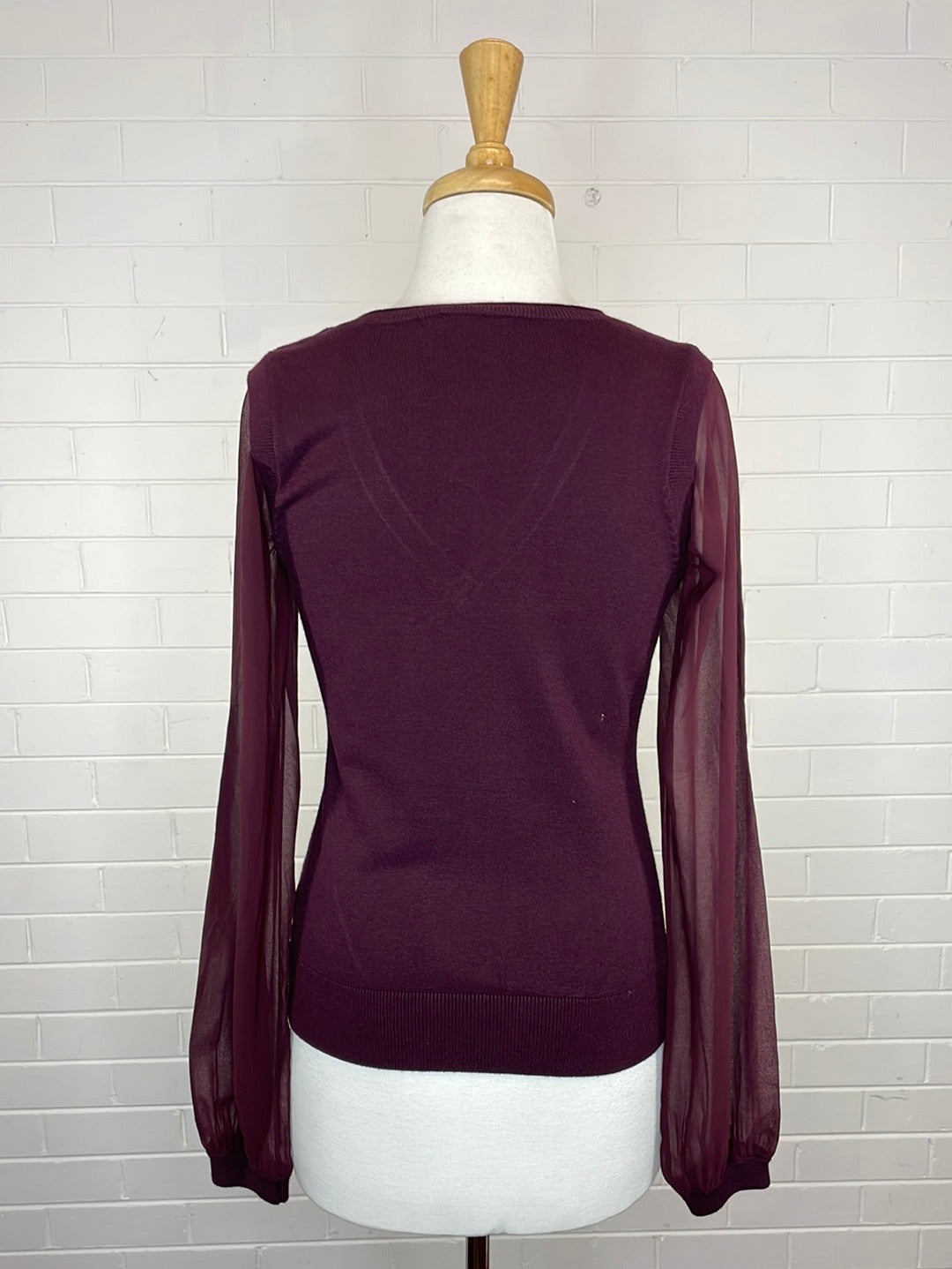 Karen Millen | UK | sweater | size 10 | v-neck