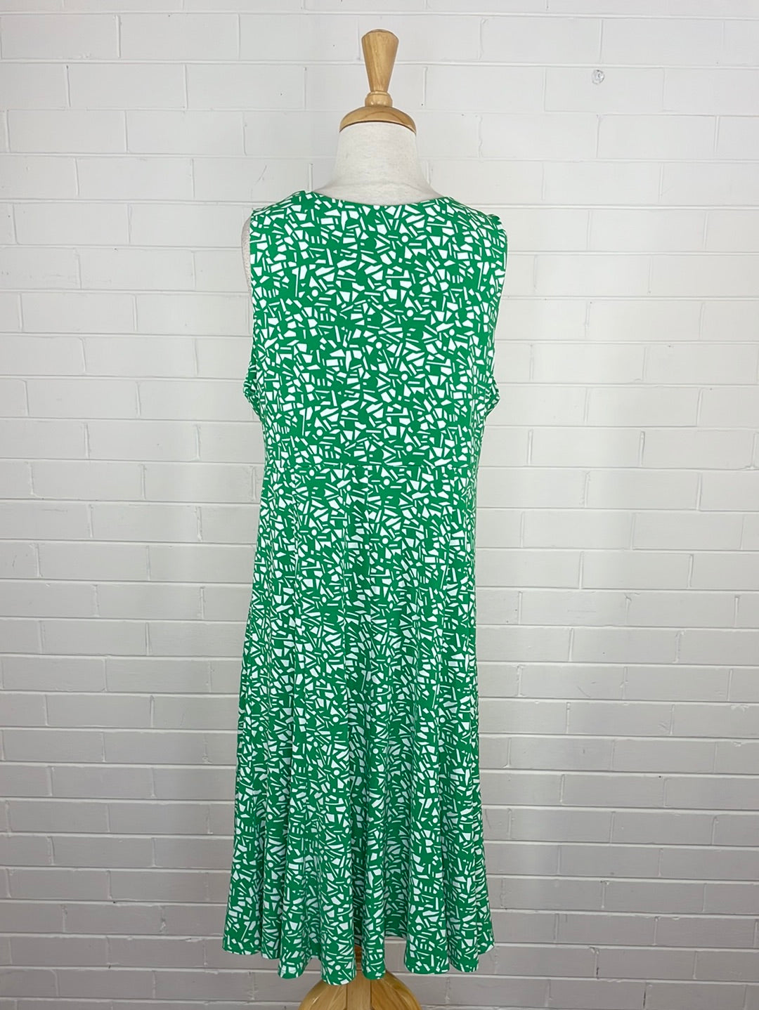 Jane Lamerton | dress | size 16 | midi length