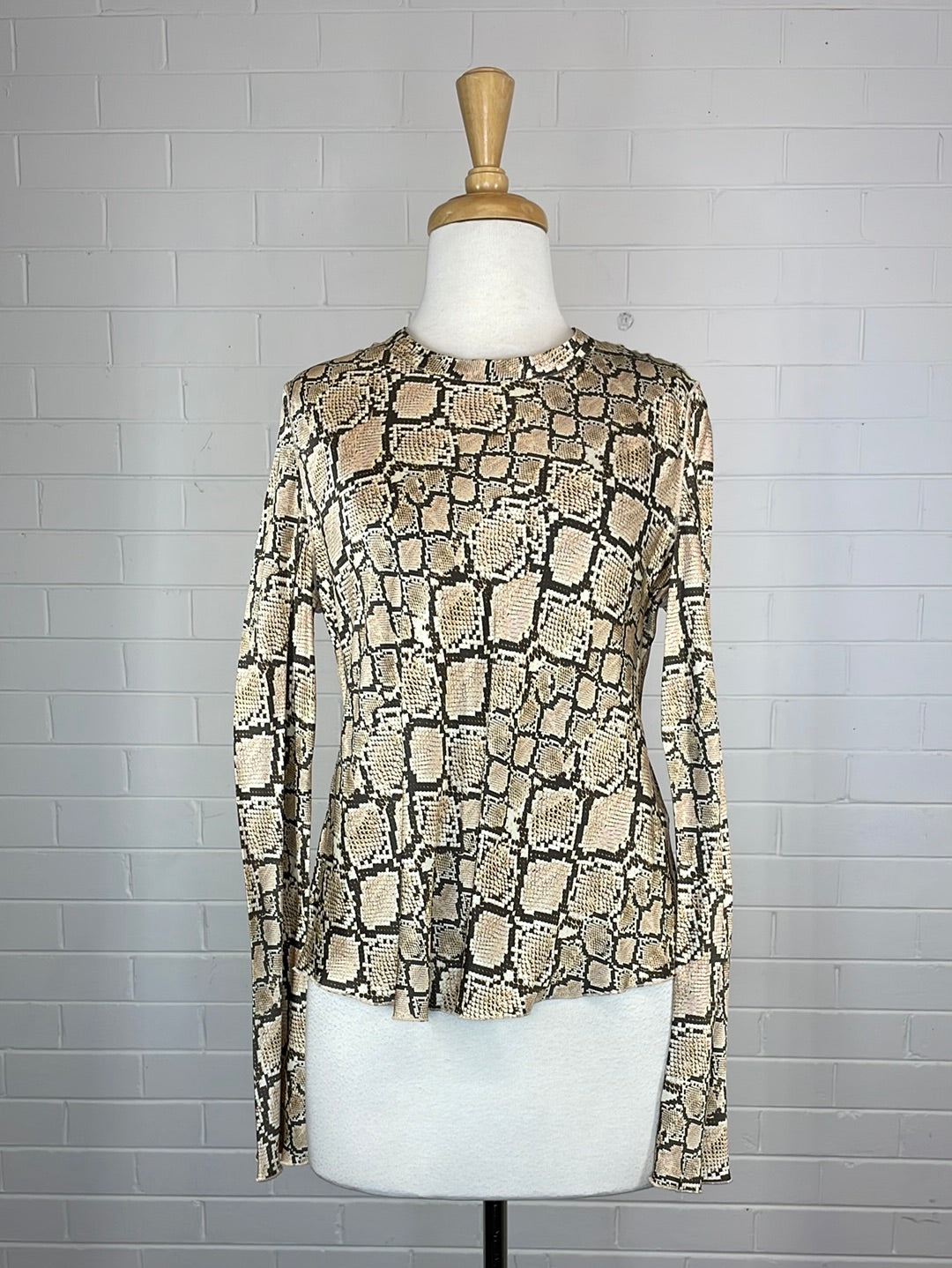 GINIA | top | size 10 | long sleeve | 100% silk