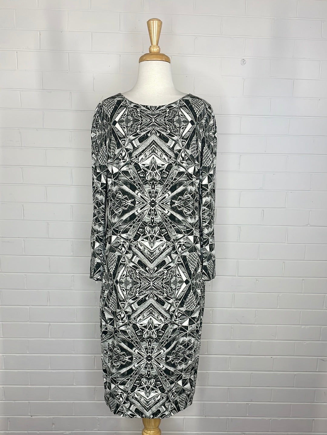 Escada | Munich | dress | size 12 | midi length