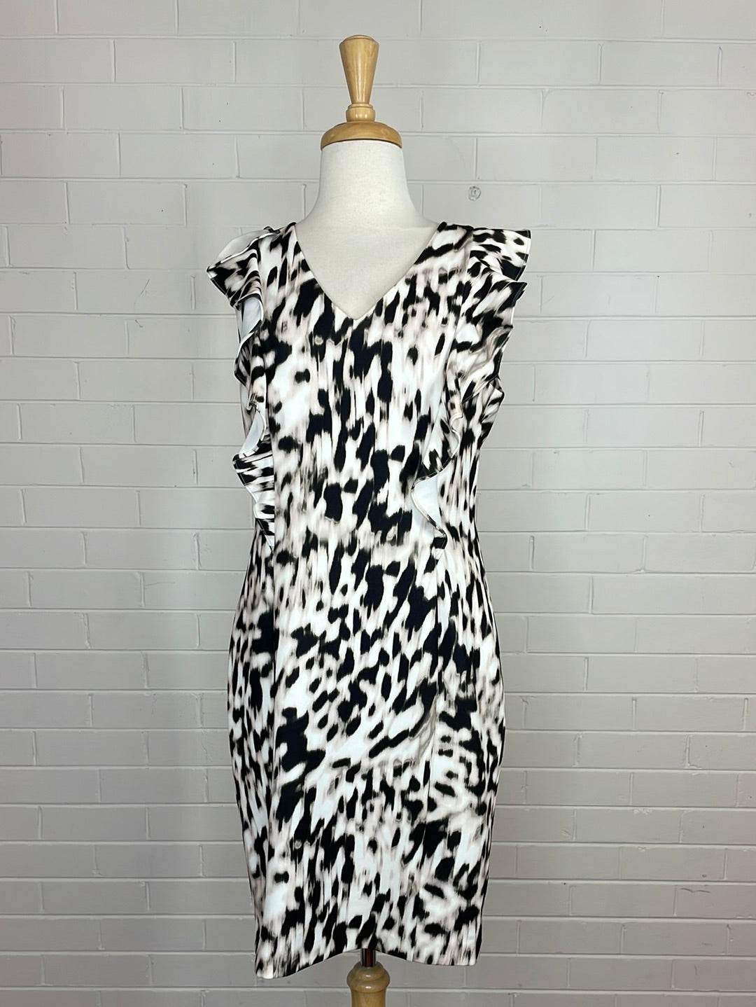 Calvin Klein | US | dress | size 12 | knee length