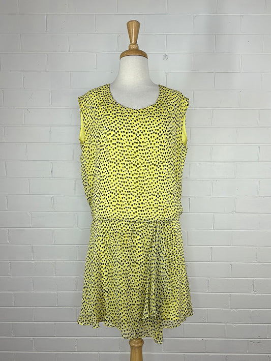 Diane von Furstenberg | New York | dress | size 12 | knee length | 100% silk