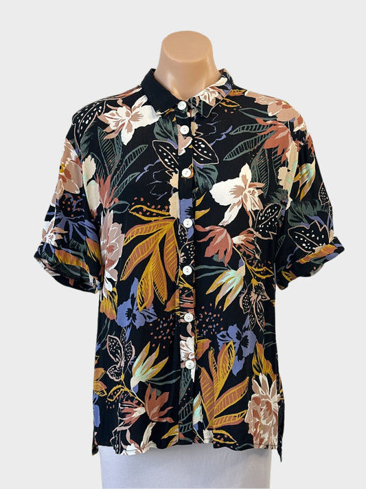 Little Lies shirt in multicoloured dark floral print with turned cuffs and notched hem for resort or smart casual wear.