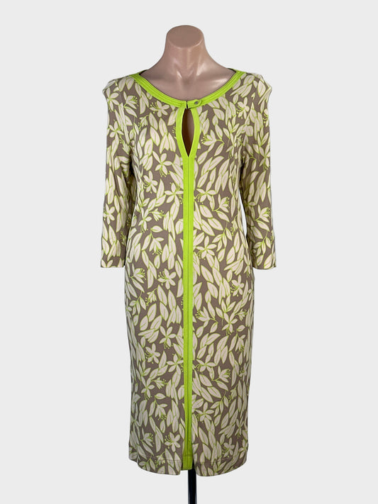 Designer Marc Cain jersey midi shift dress in green with botanical print, keyhole neck and contrasting centre front trim for office or special events.