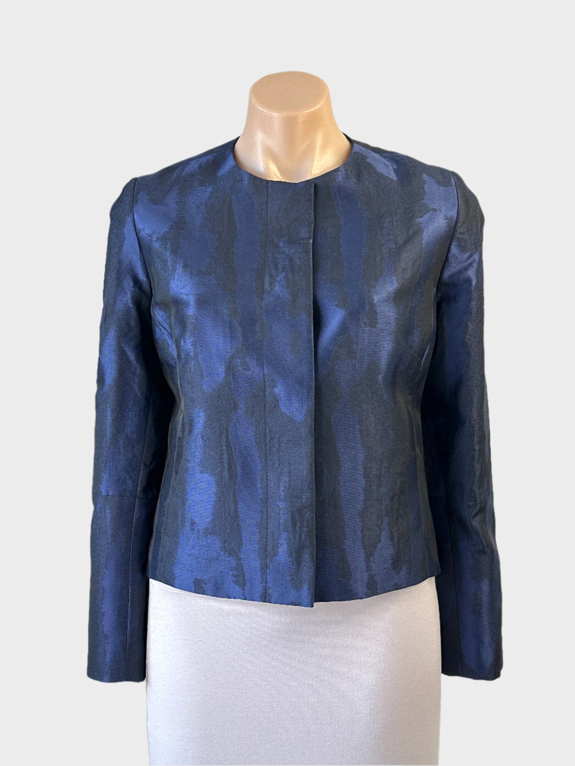 Perri Cutten midnight navy jacquard jacket with concealed placket and tailored shaping for business or evening wear.