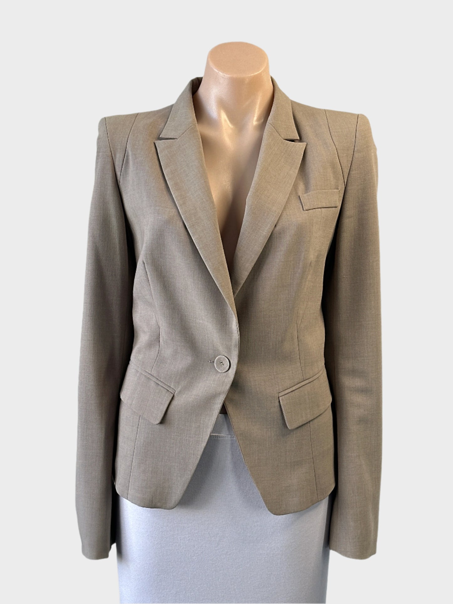 Portmans beige variegated weave single breasted jacket with covered button for office wear.