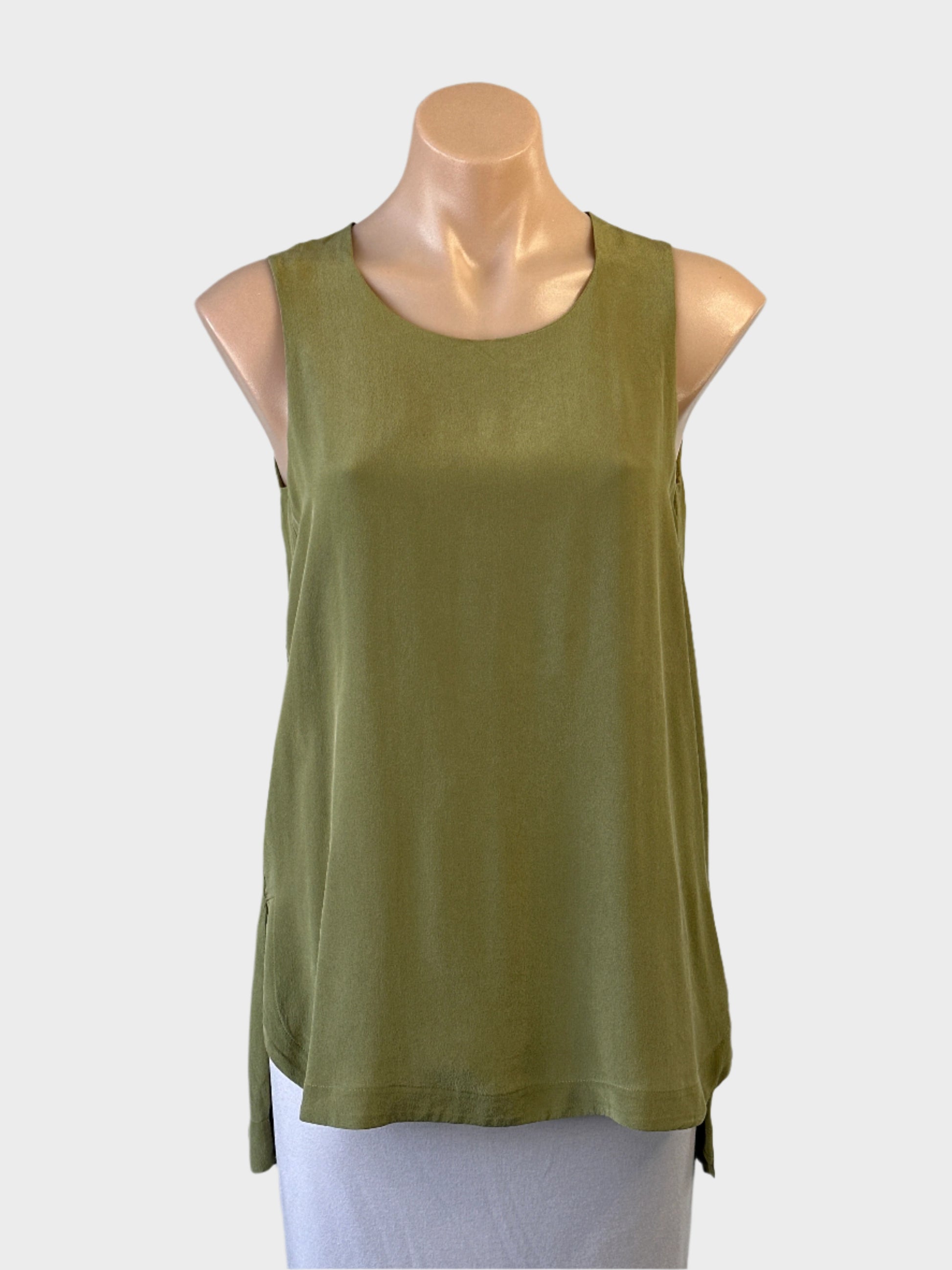 Designer Sportmax green silk charmeuse sleeveless top with round neck and curved hem for office or special events.