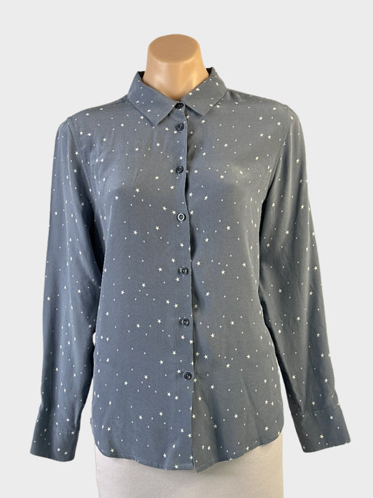Designer The Fable classic shirt in grey star print charmeuse silk with button-up front, standard collar and shirt tail hem for office or smart casual wear.