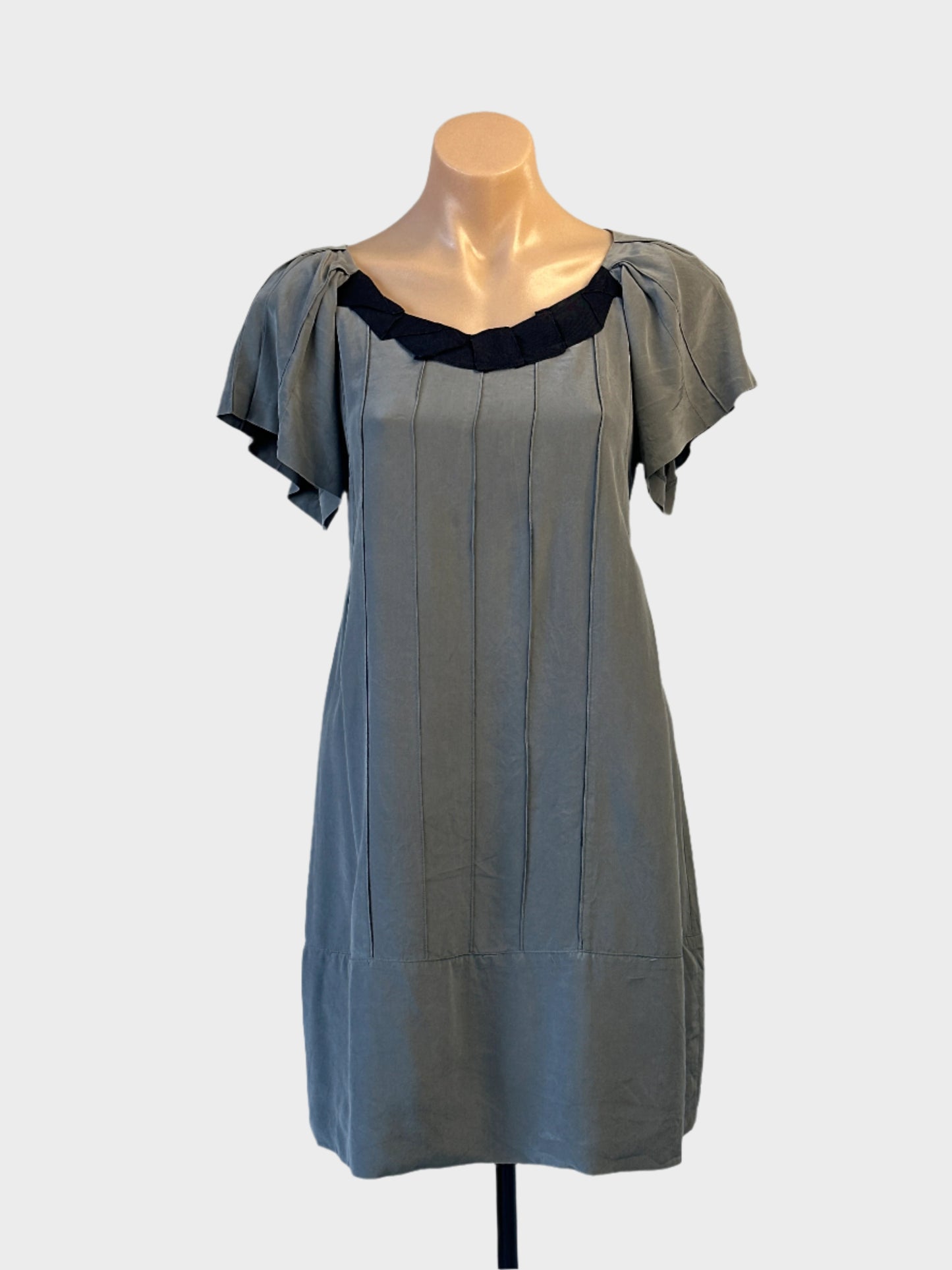 Veronika Maine shift dress in grey and black pure charmeuse silk with pintuck front, flutter sleeves, scoop neck with grosgrain trim and straight skirt for office.