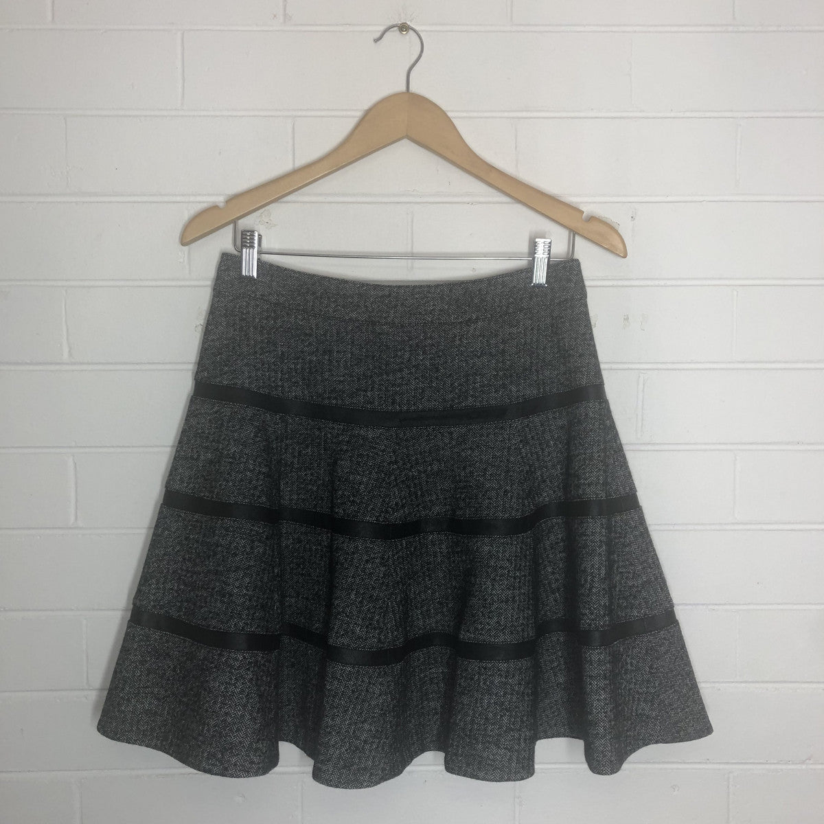 Karen Millen | UK | skirt | size 12 | knee length