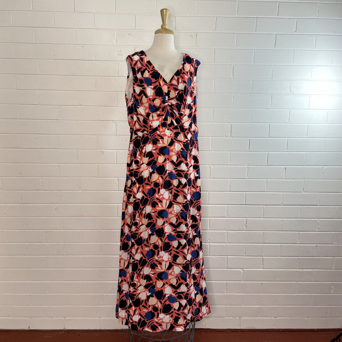 Trenery | dress | size 18 – Lifeline Shop Online by Lifeline Northern ...