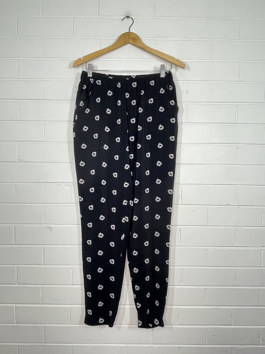 Country Road | pants | size 10 | tapered leg