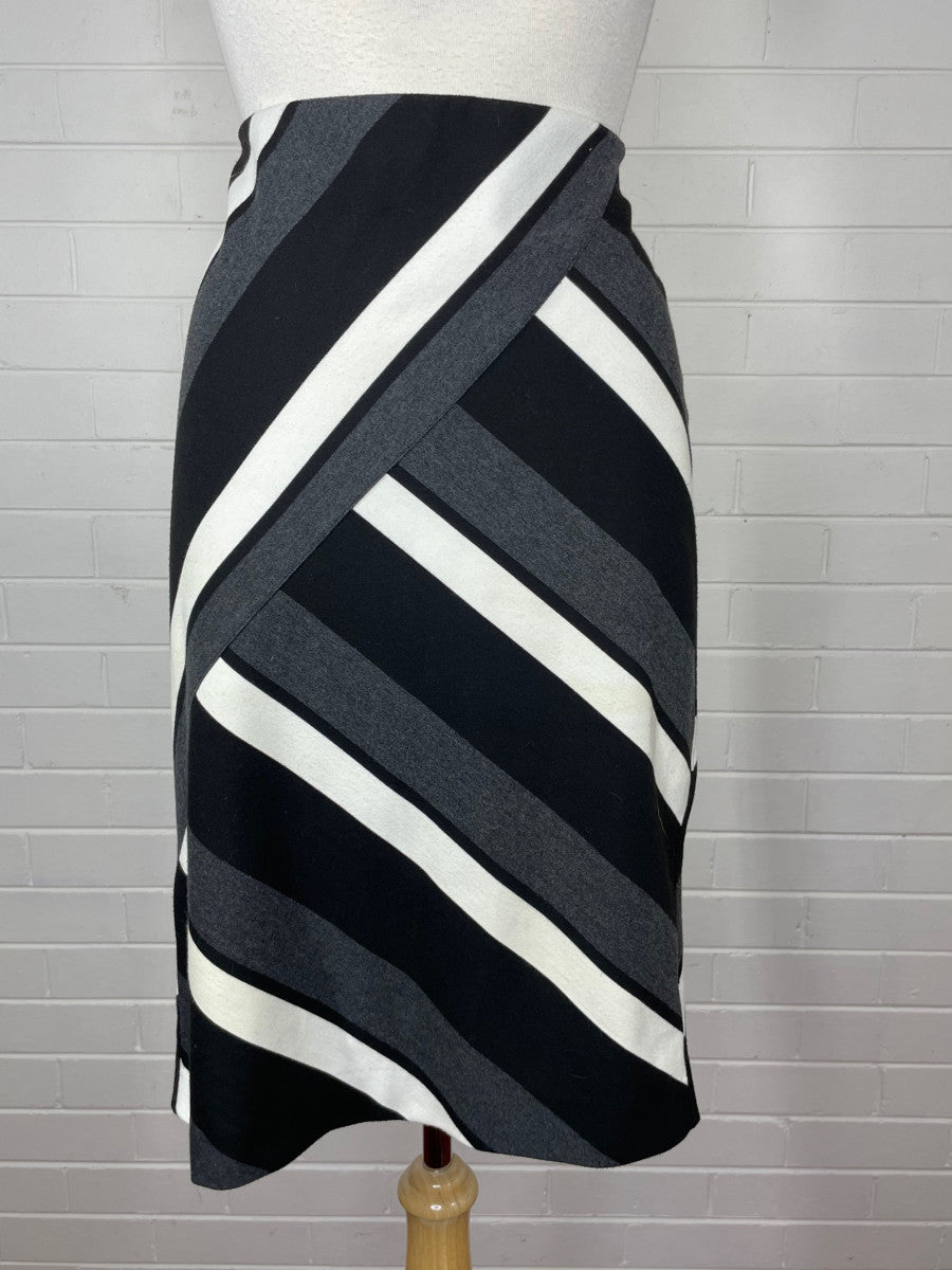 Jacqui E | skirt | size 12