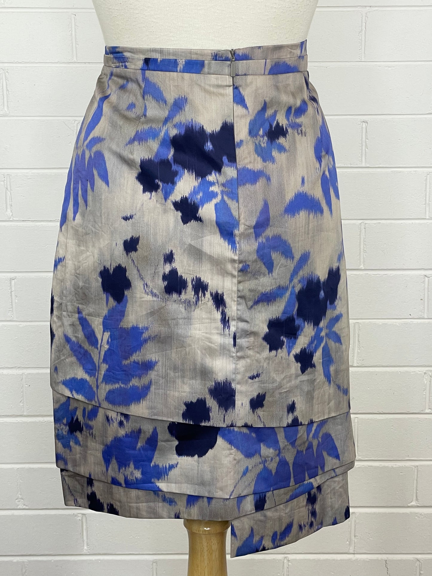 Hugo Boss | Germany | skirt | size 10 | 100% cupro