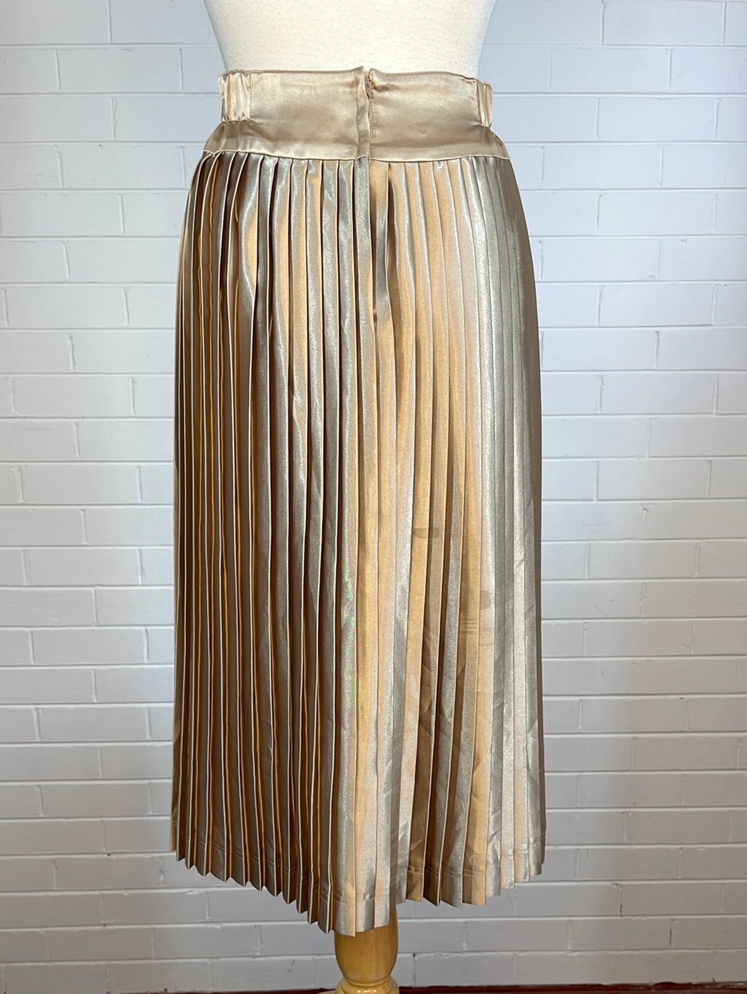 Anne Lewis | skirt | size 14 | midi length