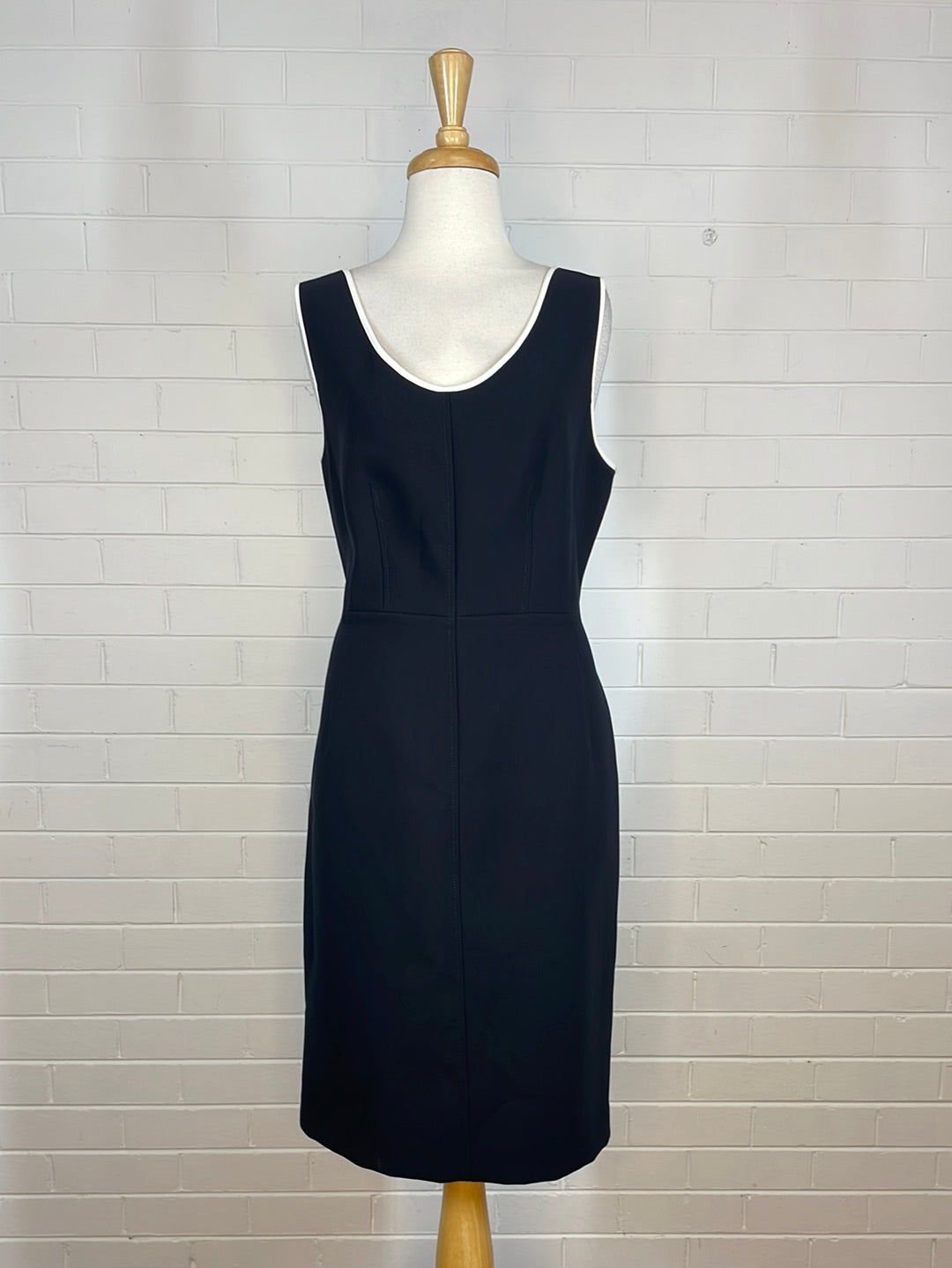 Hugo Boss | Germany | dress | size 14