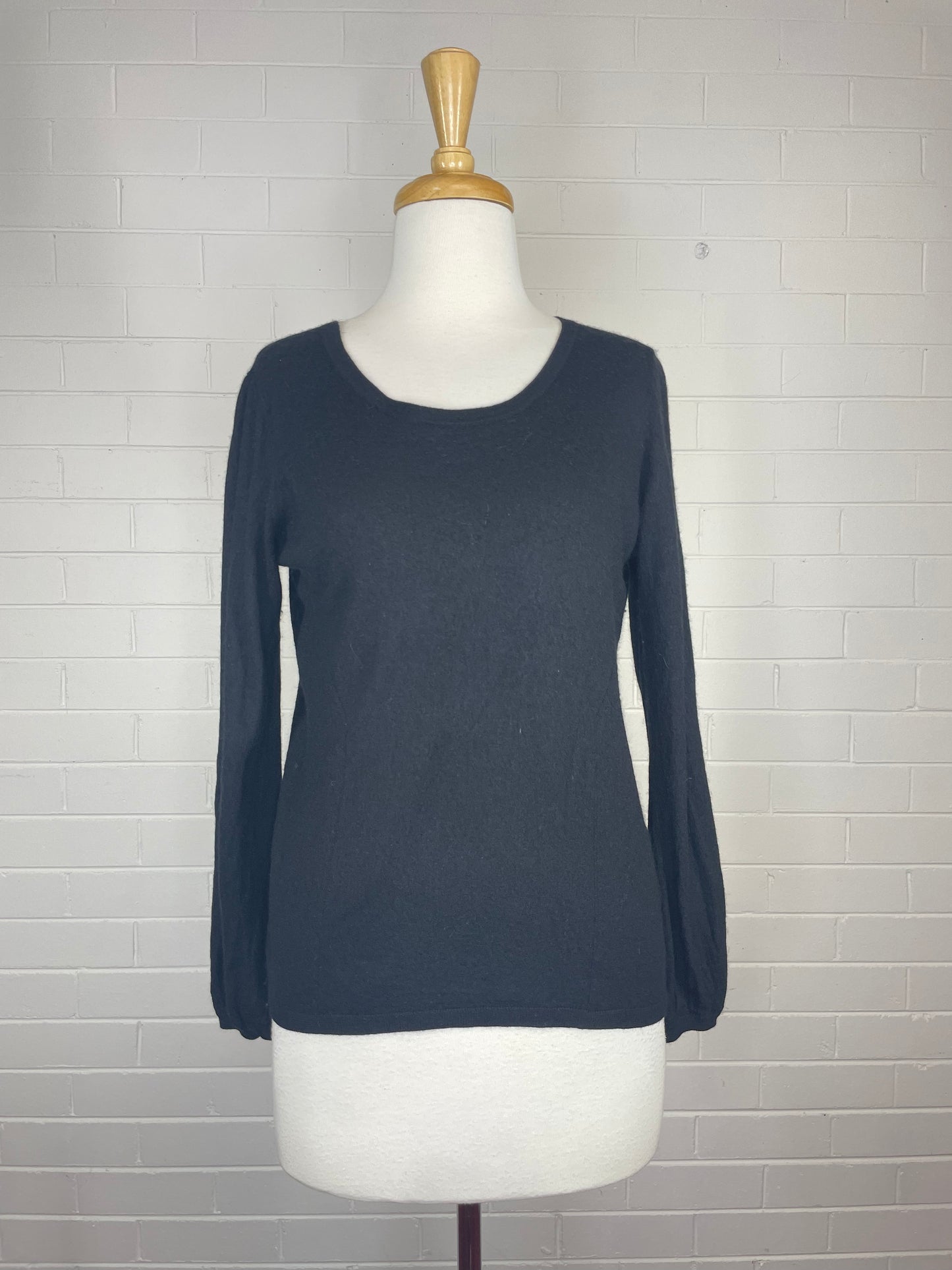 David Lawrence | sweater | size 12 | round neck