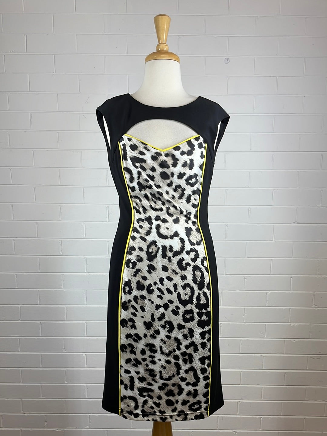 Joseph Ribkoff | Montreal | dress | size 10 | knee length