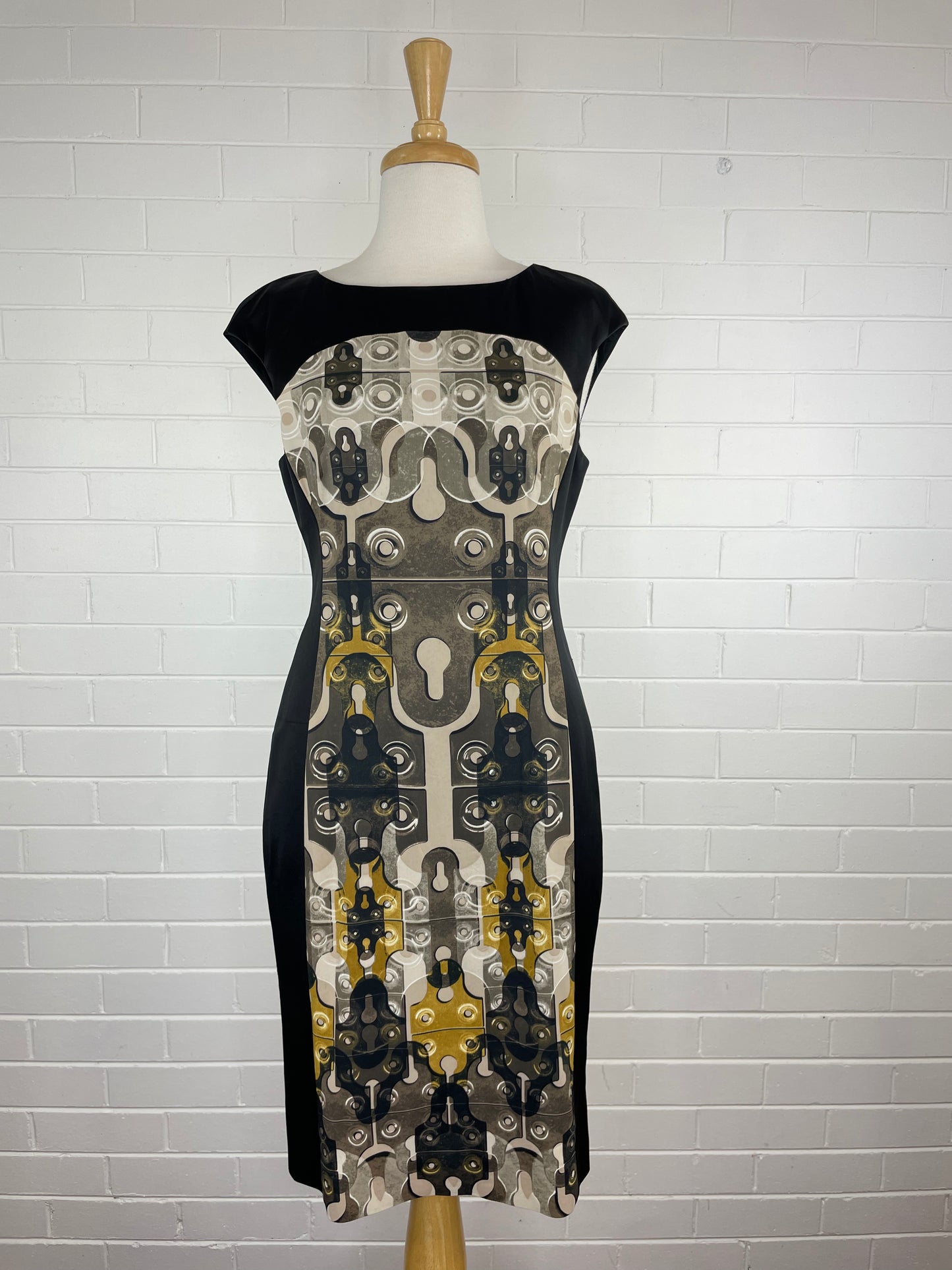 Karen Millen | UK | dress | size 12 | knee length