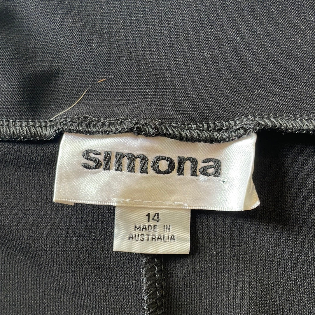 Simona  | dress | size 14 | Mid length