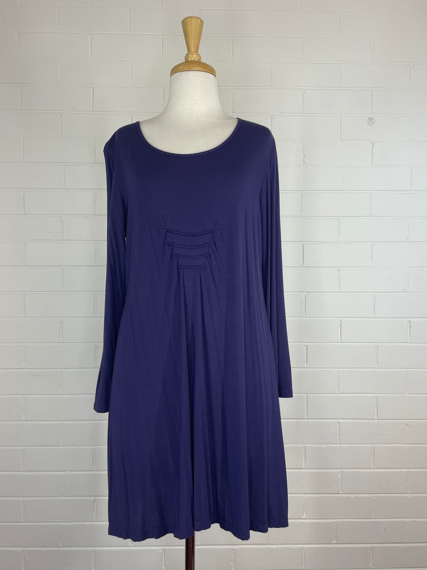 Veducci | dress | size 12 | knee length | made in Australia 🇦🇺